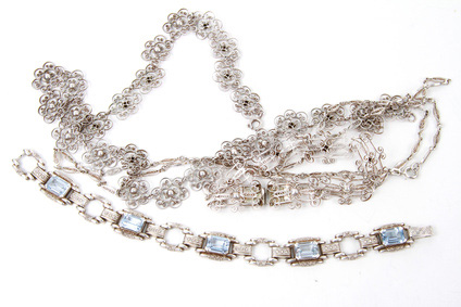 Silber Schmuck reinigen